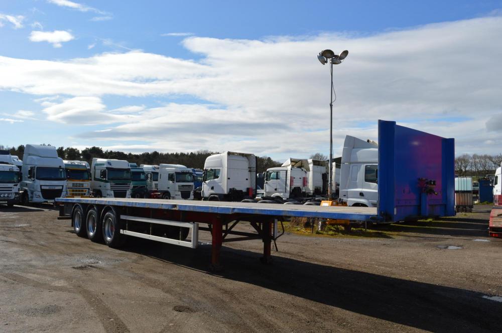 SDC FLAT TRI AXLE for Sale CPR Commercials