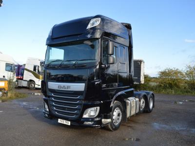 DAF XF105 460 SUPER SPACE 6X2 2015