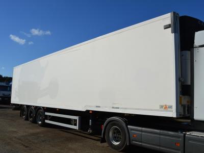 GRAY ADAMS FRIDGE TRAILER TRI AXLE 2011