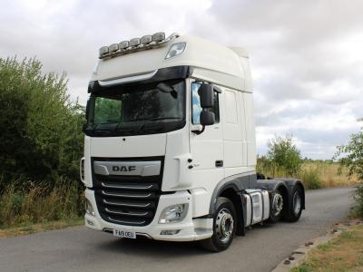 DAF XF 105 480 SUPER SPACE