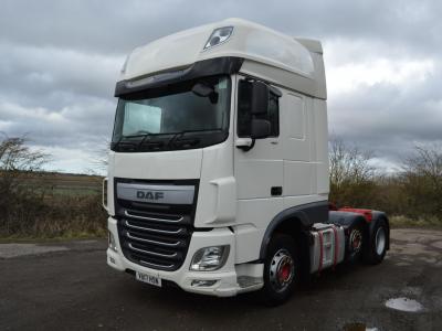 DAF XF105 460 SUPER SPACE 6X2 2017