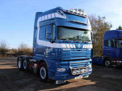 DAF XF105 460 SUPER SPACE 6X2 2013