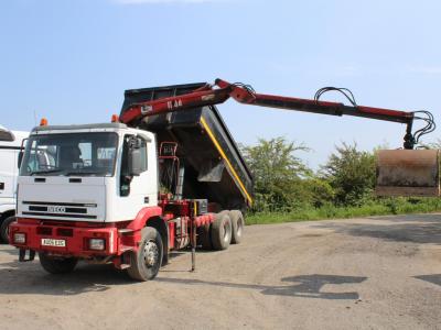 IVECO EUROTRAKKER TIPPER GRAB