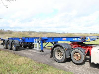 SDC SLIDING SKELLY TRI AXLE 2010