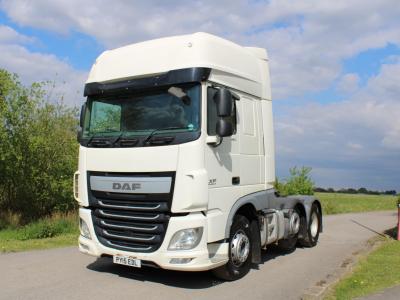 DAF XF 105 460 SUPER SPACE