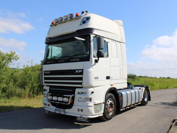 DAF XF105 460 SUPER SPACE 4X2 MANUAL