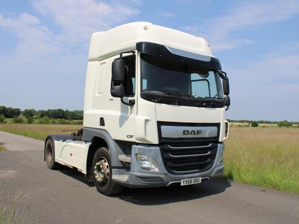DAF CF 85 410