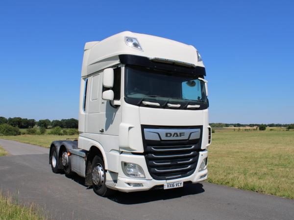 DAF XF 105 510 SUPER SPACE