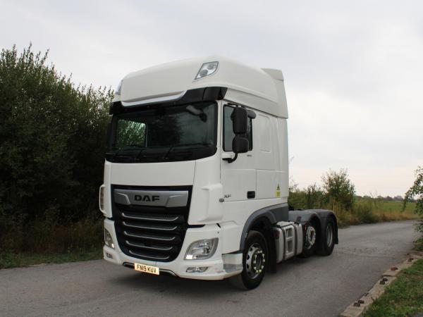 DAF XF 105 480 SUPER SPACE